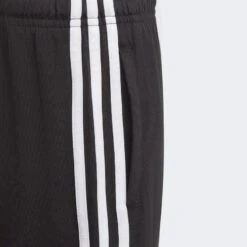 Adidas Essentials 3-Stripes Short 8 Adidas Essentials 3-Stripes Short -Modekleding adidas essentials 3 stripes short 2