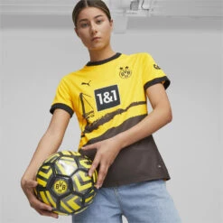 Borussia Dortmund 23/24 Thuisshirt Voor Dames PUMA -Modekleding borussia dortmund 2324 thuisshirt voor dames puma 1
