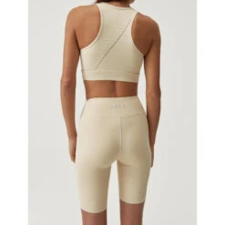 Born Living Yoga Damessportshort Van Hoogwaardige Stof 10 Born Living Yoga Damessportshort Van Hoogwaardige Stof -Modekleding damessportshort van hoogwaardige stof 3