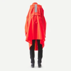 Quechua Regenponcho Voor Trekking MT900 Rood 75 Liter S/M 11 Quechua Regenponcho Voor Trekking MT900 Rood 75 Liter S/M -Modekleding regenponcho voor trekking mt900 rood 75 liter sm 3