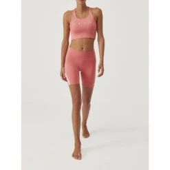 Born Living Yoga Sporttop Voor Dames Van Hoogwaardige Stof Met Medium Ondersteuning -Modekleding sporttop voor dames van hoogwaardige stof met medium ondersteuning 2