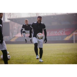 Kipsta Thermoshirt Voor Volwassenen Keepdry 500 LANGE MOUWEN -Modekleding thermoshirt voor volwassenen keepdry 500 lange mouwen zwart 18